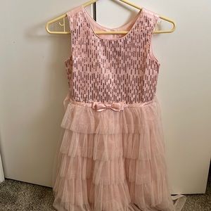 Girls dress size 8